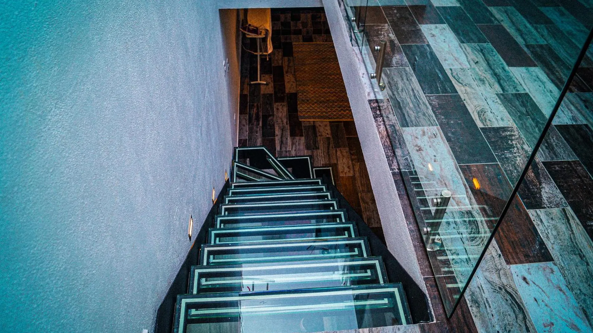 4 Habitaciones, 5 Banos, 12 Huespedes, Centro Expositor Puebla