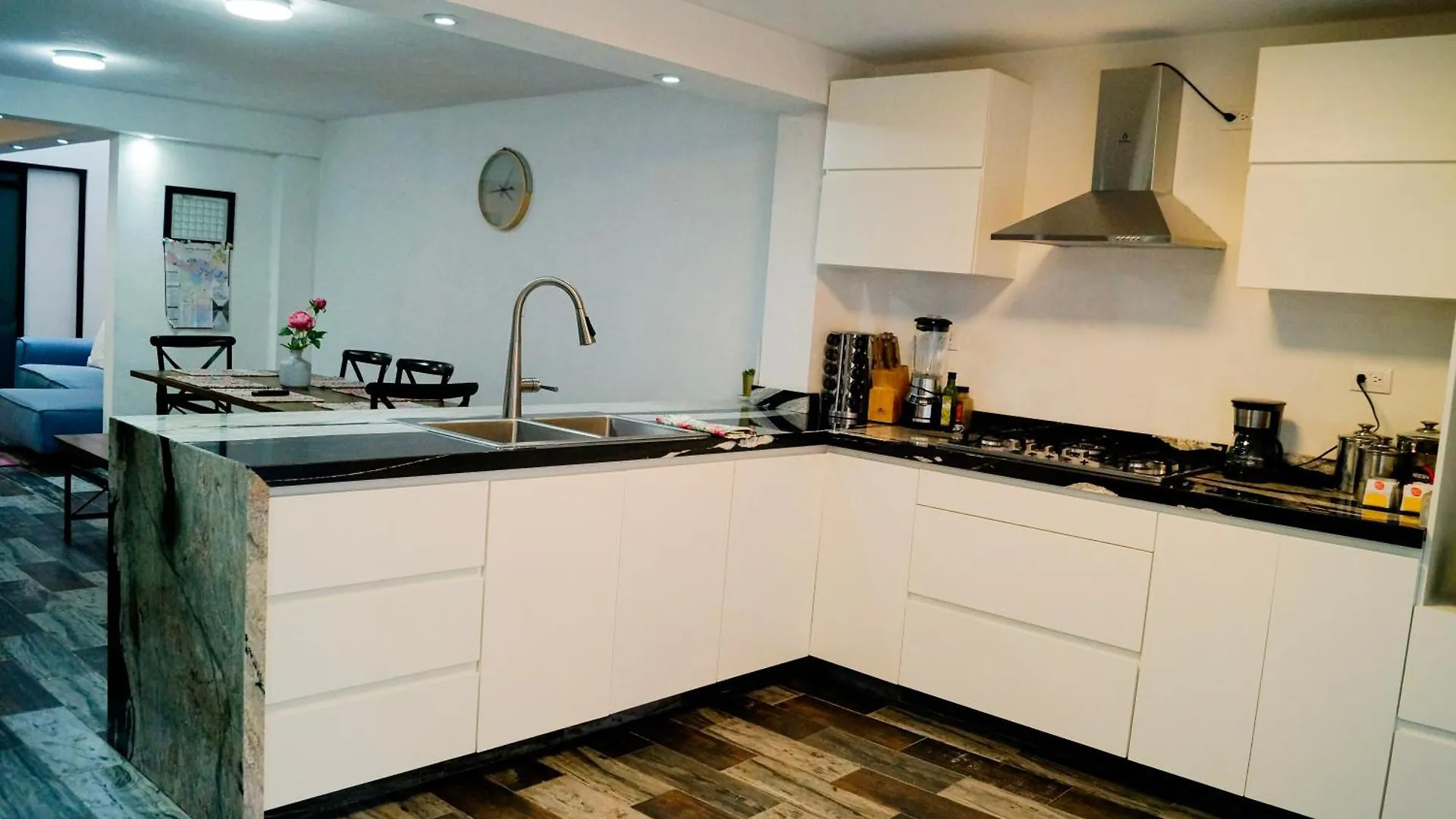4 Habitaciones, 5 Banos, 12 Huespedes, Centro Expositor Puebla Holiday home